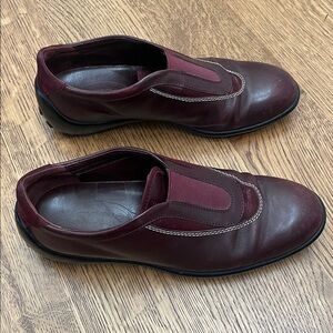 Tod’s Burgundy Slip-On Women’s Shoes 38.5